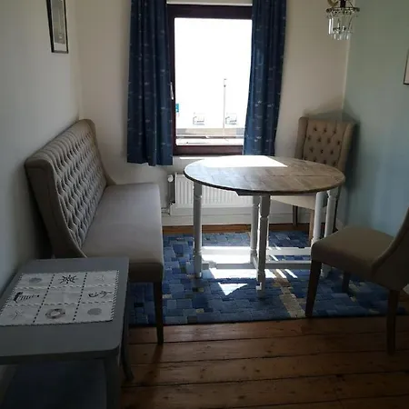 Haus Goldbutt _ M_ Frese