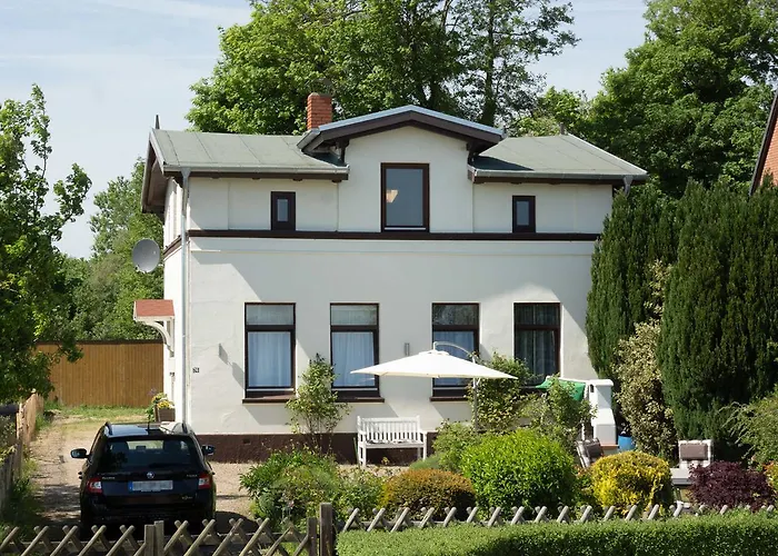 Haus Goldbutt _ M_ Frese 公寓 *